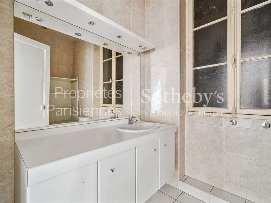 Appartement Paris 8e