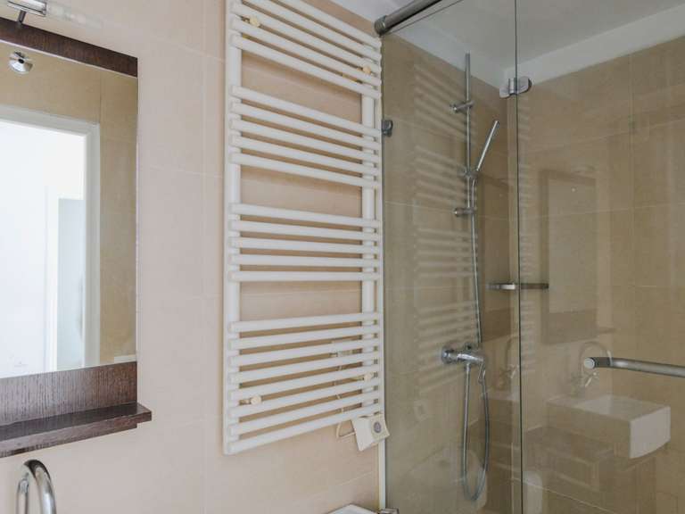 Appartement Paris 8e - 2 chambres - 61m²