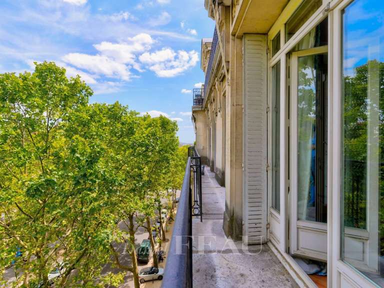 Appartement Paris 8e - 3 chambres - 200m²
