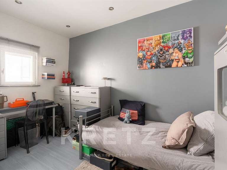 Appartement Paris 8e - 2 chambres - 80m²
