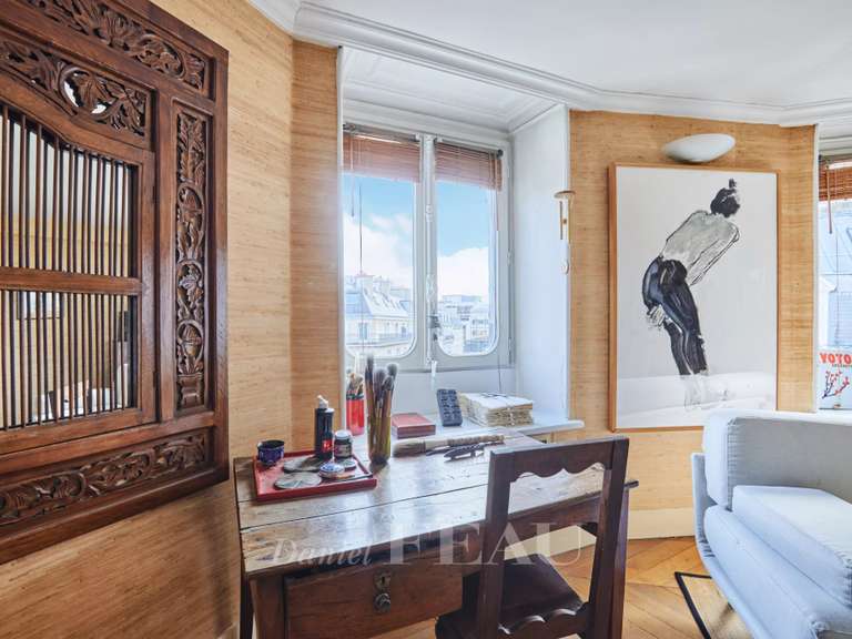Appartement Paris 8e - 3 chambres - 124m²