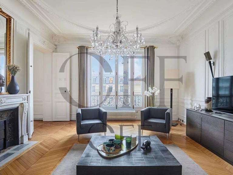 Appartement Paris 8e - 4 chambres