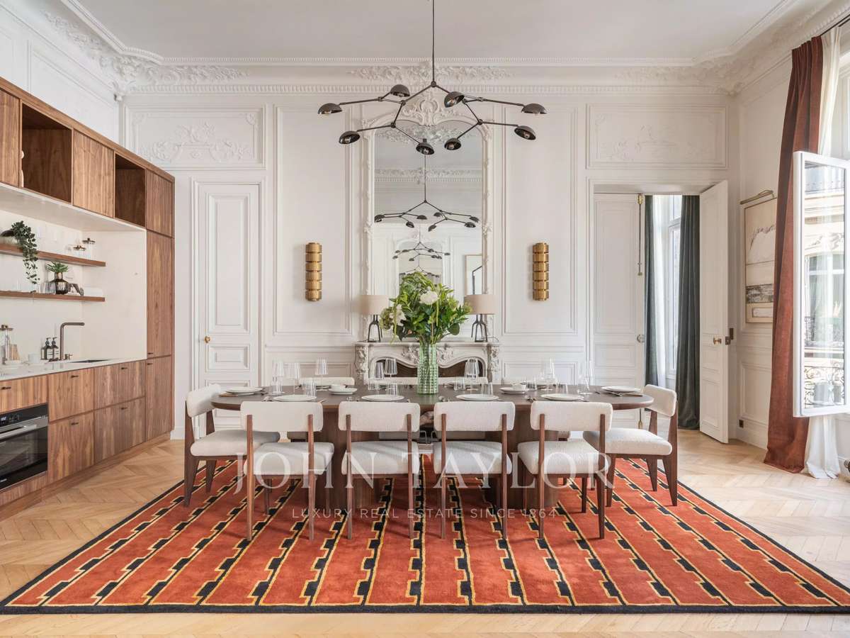Apartment Paris 8e