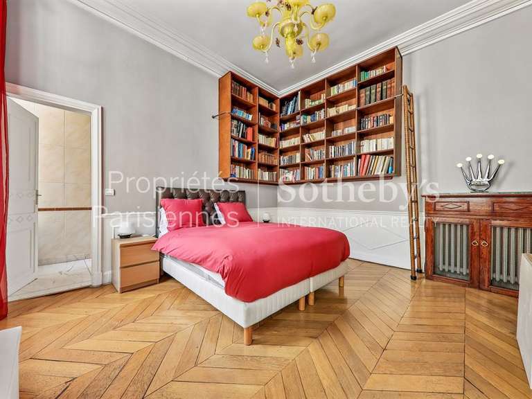 Apartment Paris 8e - 3 bedrooms - 205m²