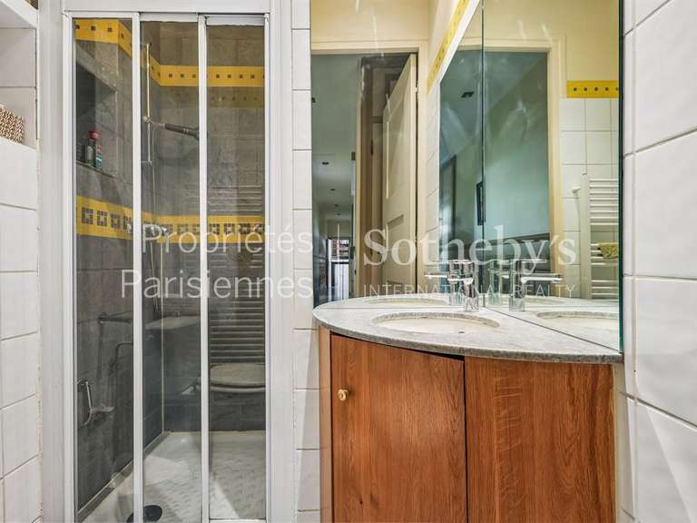 Apartment Paris 8e - 3 bedrooms - 205m²