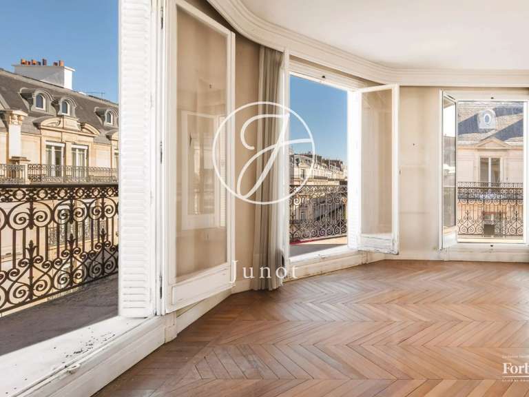Appartement Paris 8e - 3 chambres - 152m²