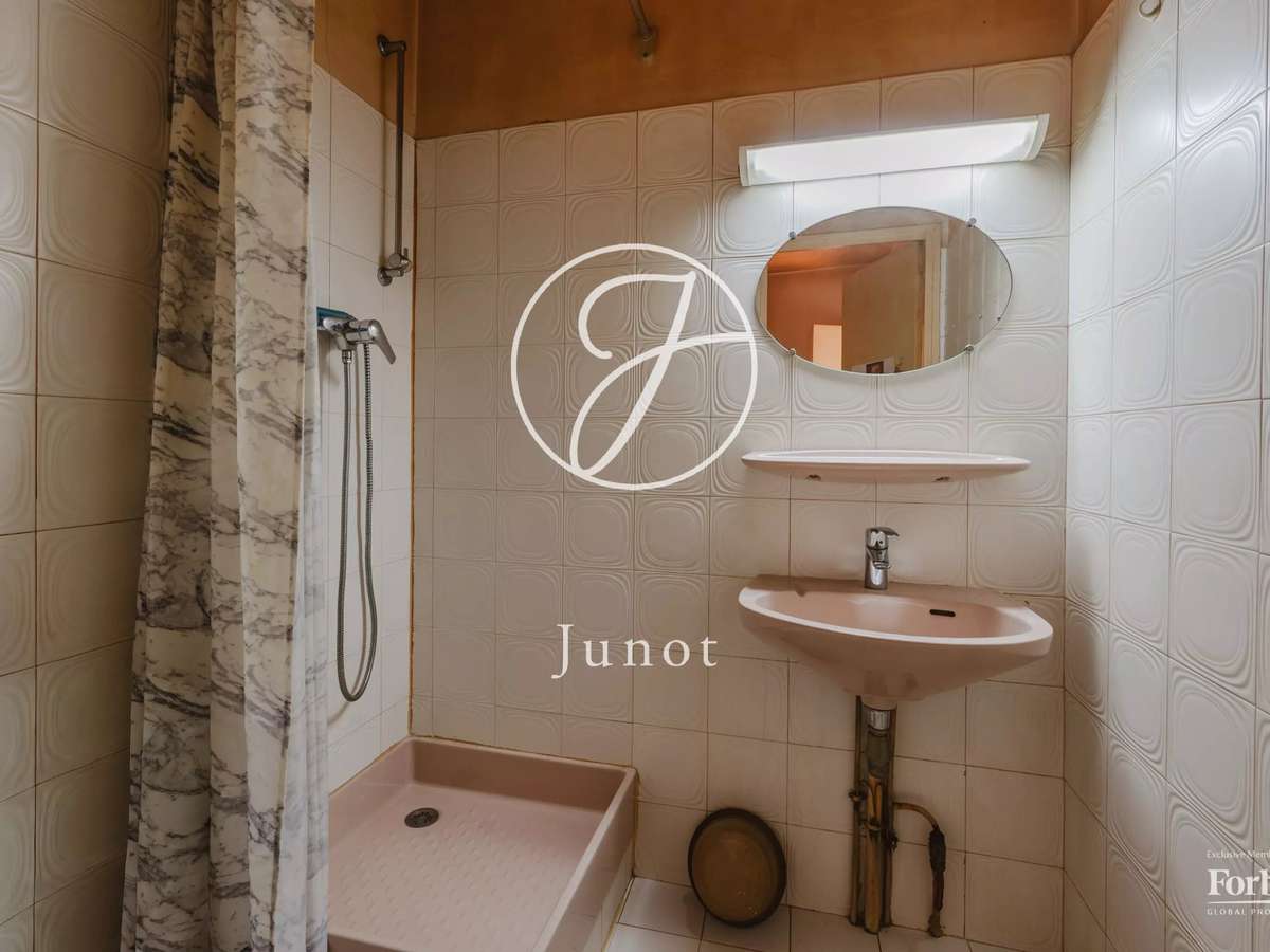 Apartment Paris 8e