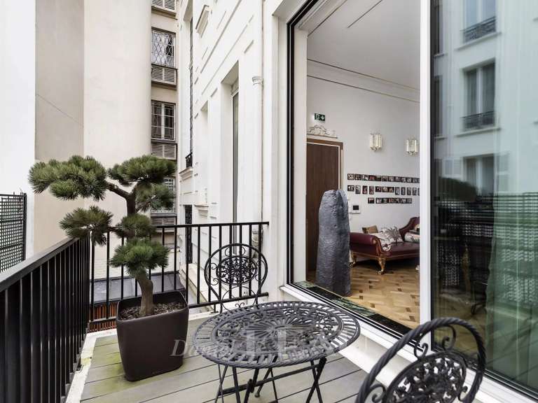 Hôtel particulier Paris 8e - 528m²