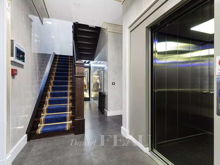 Hôtel particulier Paris 8e - 528m²