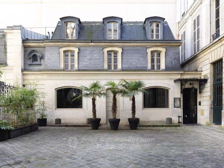 Maison Paris 8e - 179m²