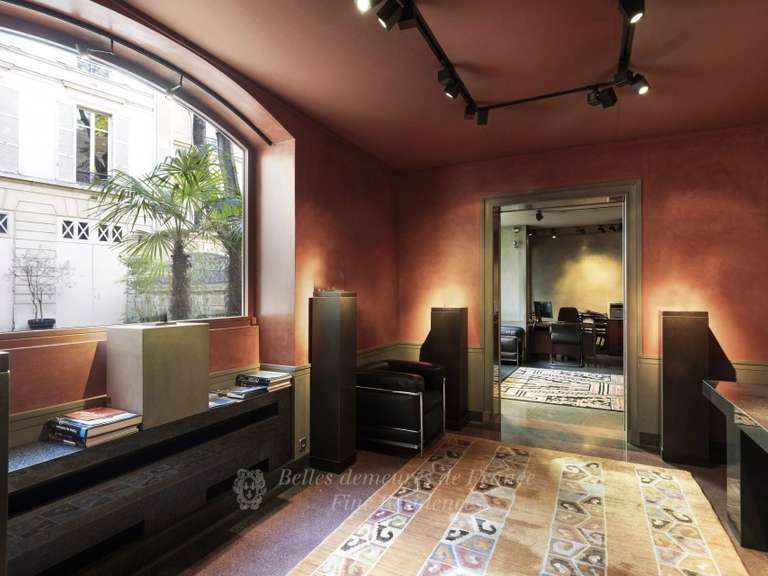 Maison Paris 8e - 179m²