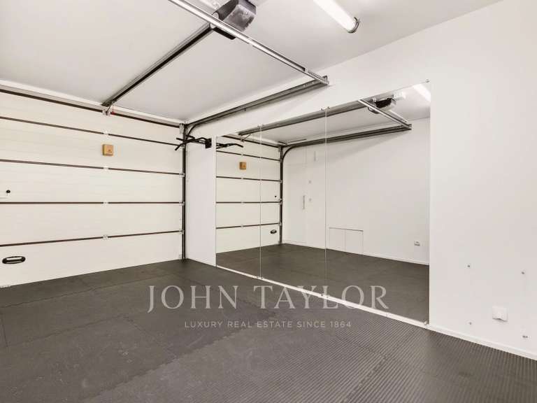 Maison Paris 8e - 3 chambres - 170m²