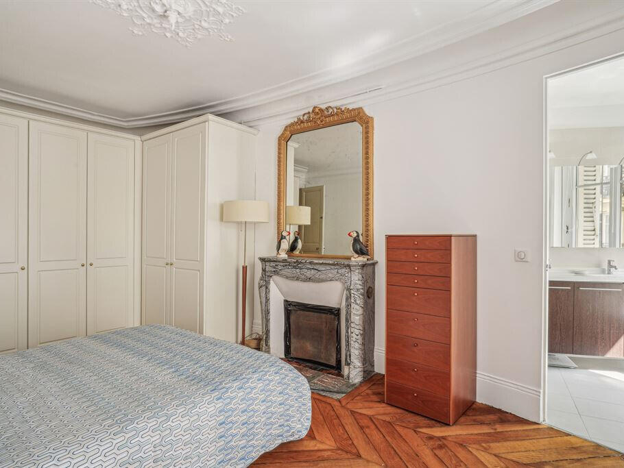 Apartment Paris 9e