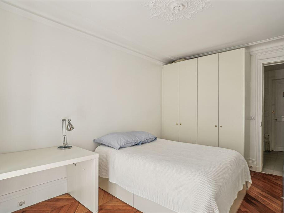 Apartment Paris 9e