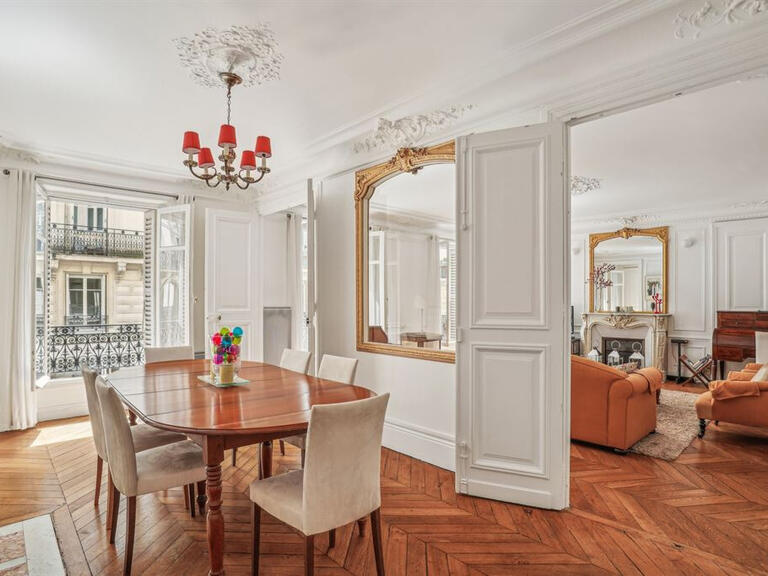 Appartement Paris 9e - 4 chambres - 164m²