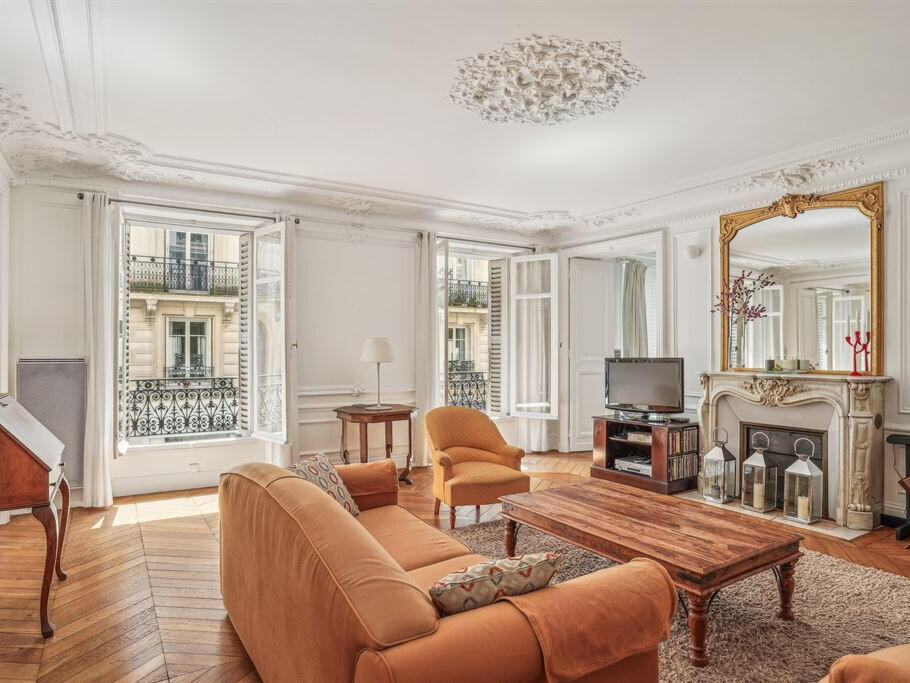 Apartment Paris 9e