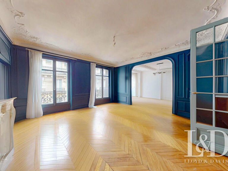 Appartement Paris 9e - 4 chambres - 170m²