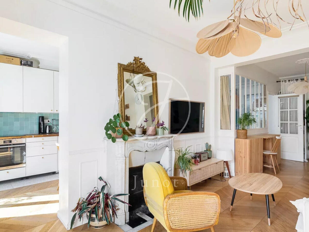 Apartment Paris 9e
