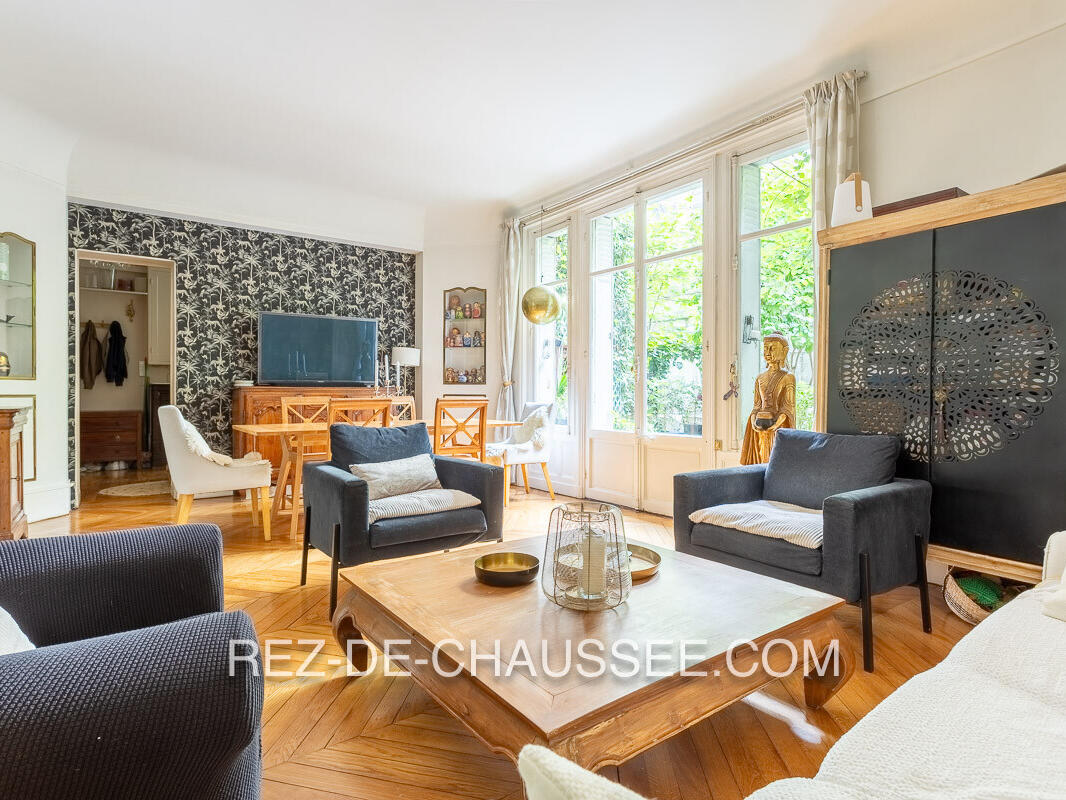 Apartment Paris 9e
