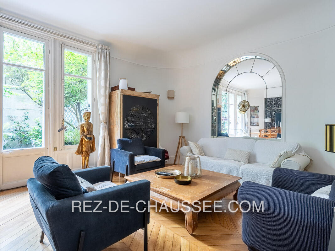 Apartment Paris 9e