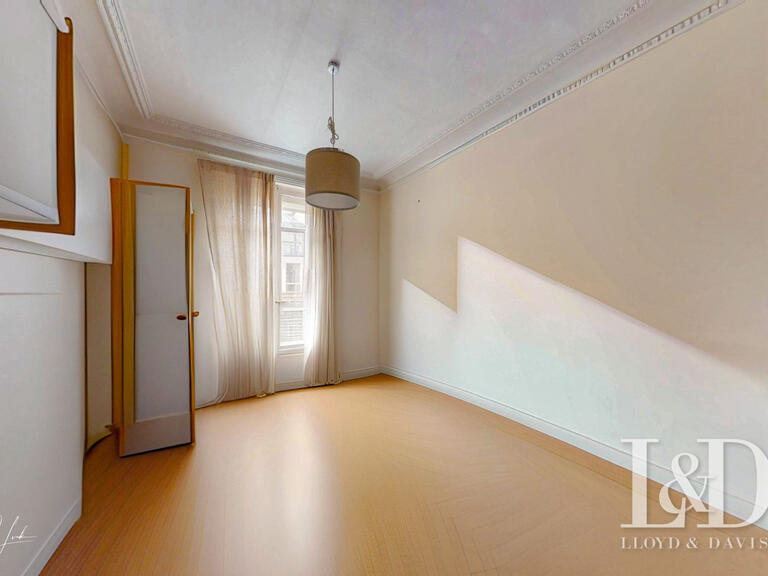 Apartment Paris 9e - 4 bedrooms - 170m²