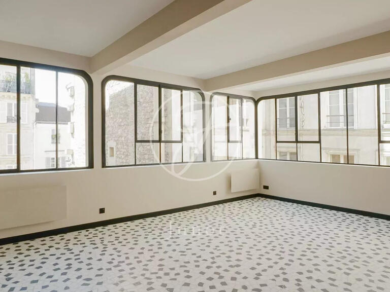 Appartement Paris 9e - 3 chambres - 157m²