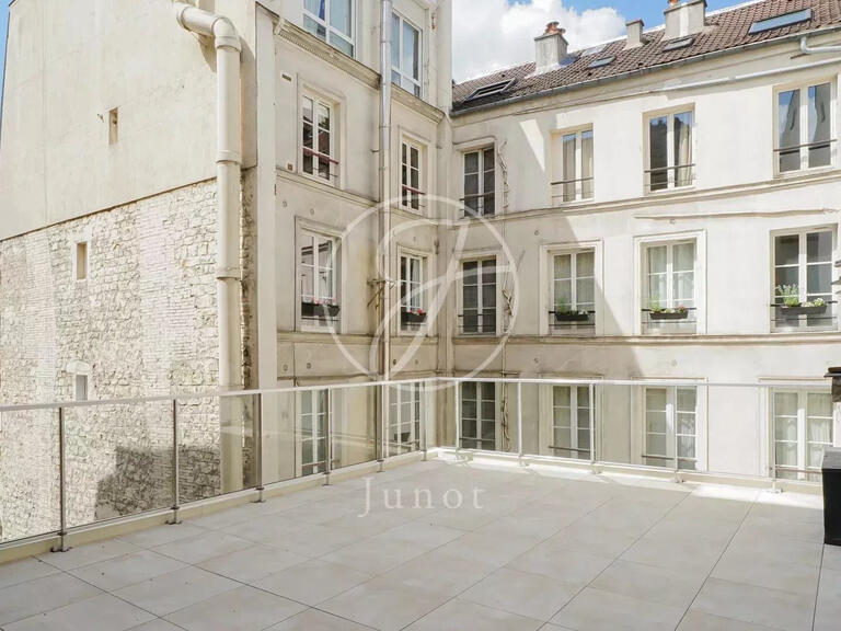 Appartement Paris 9e - 3 chambres - 157m²