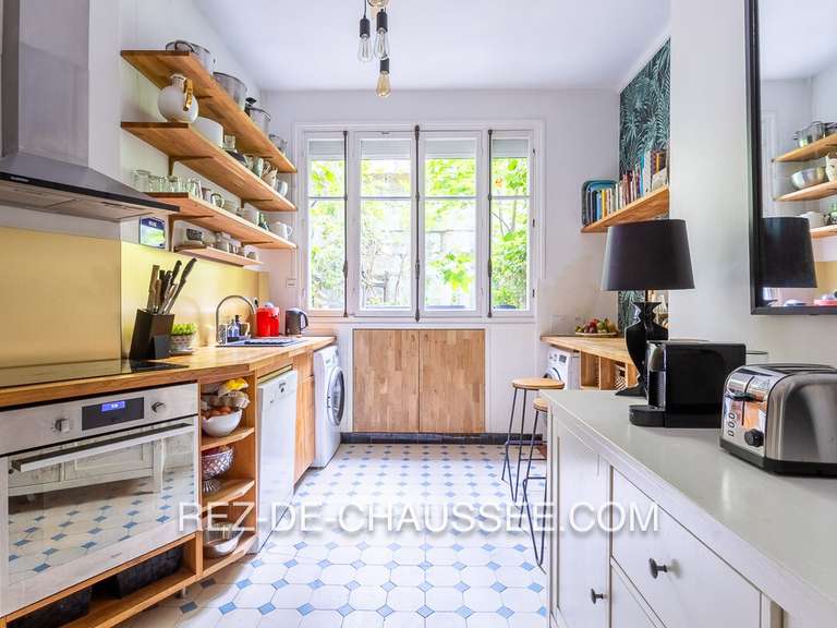 Appartement Paris 9e - 3 chambres - 142m²