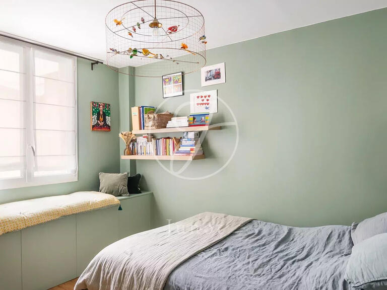 Appartement Paris 9e - 3 chambres - 105m²