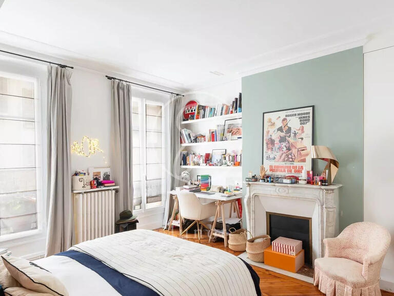 Appartement Paris 9e - 3 chambres - 105m²