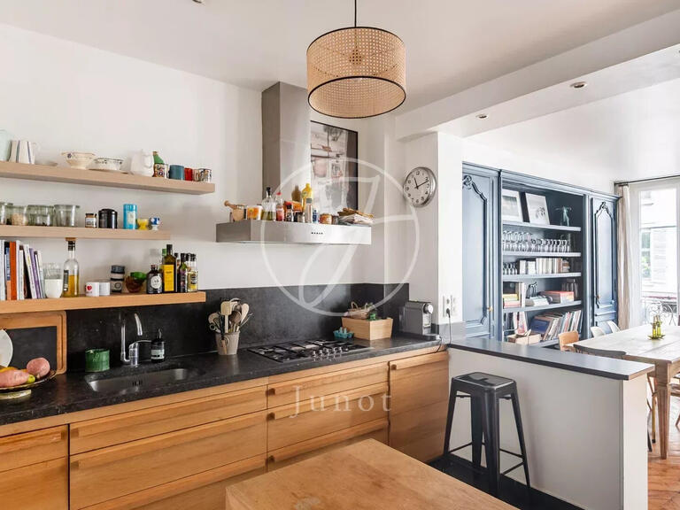 Appartement Paris 9e - 3 chambres - 105m²