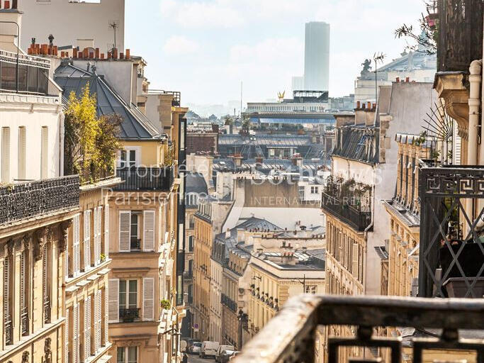 Apartment Paris 9e - 136m²