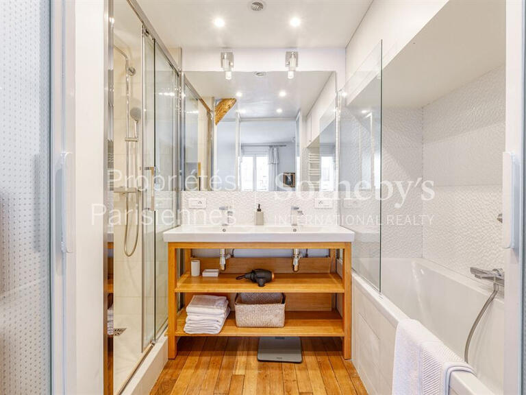 Apartment Paris 9e - 136m²