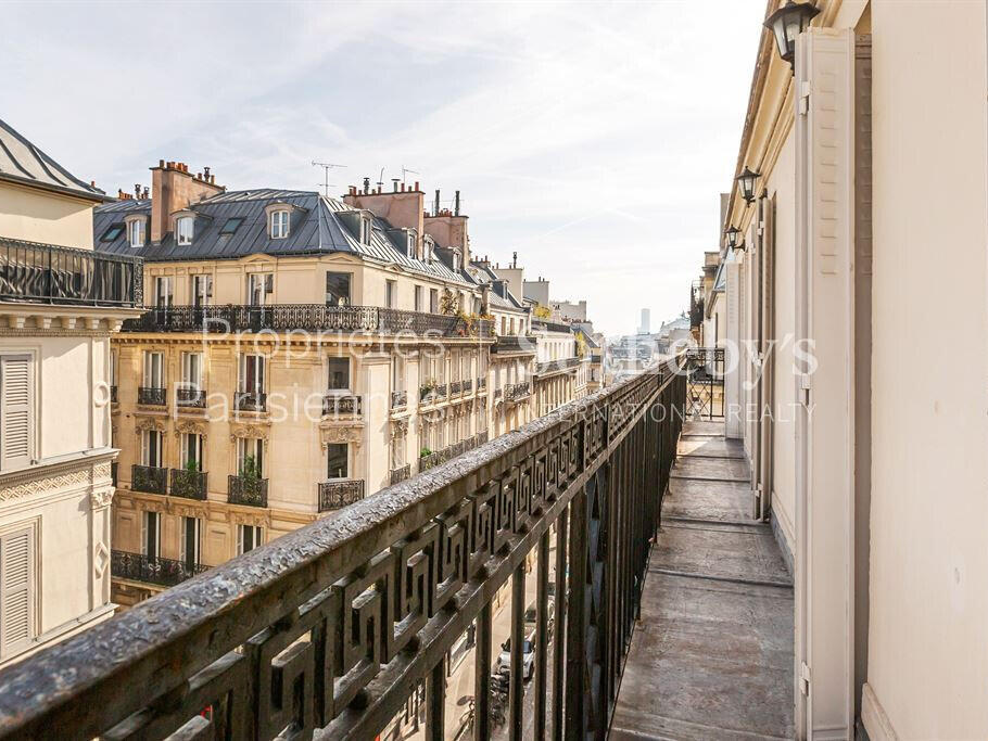 Apartment Paris 9e