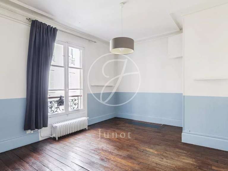 Appartement Paris 9e - 3 chambres - 87m²