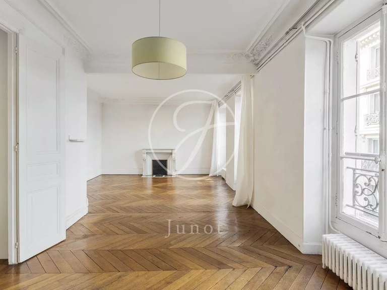 Appartement Paris 9e - 3 chambres - 87m²