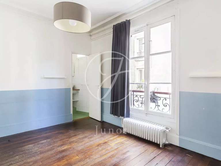 Appartement Paris 9e - 3 chambres - 87m²