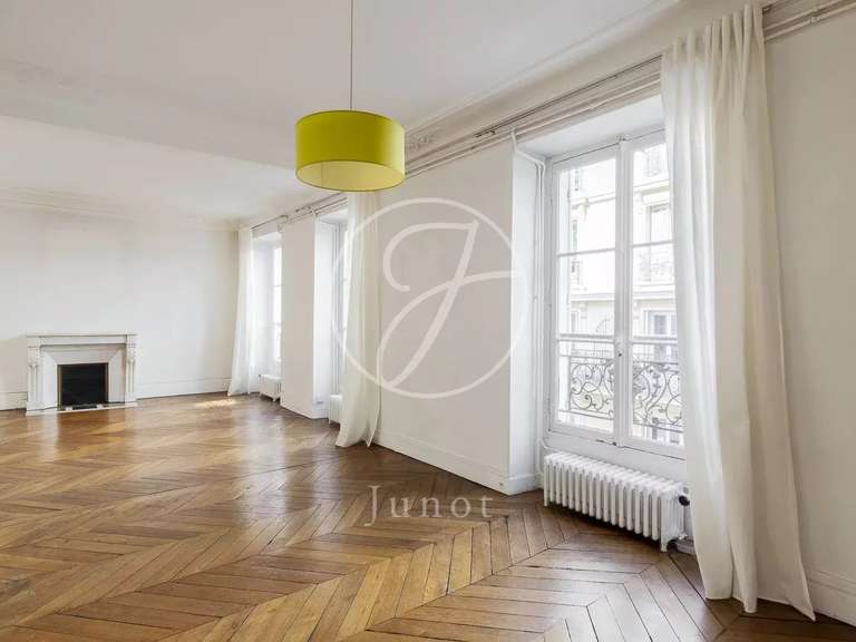 Appartement Paris 9e - 3 chambres - 87m²