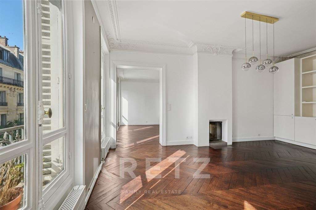 Apartment Paris 9e