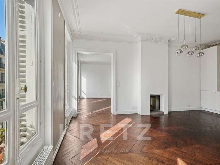 Apartment Paris 9e - 4 bedrooms - 180m²
