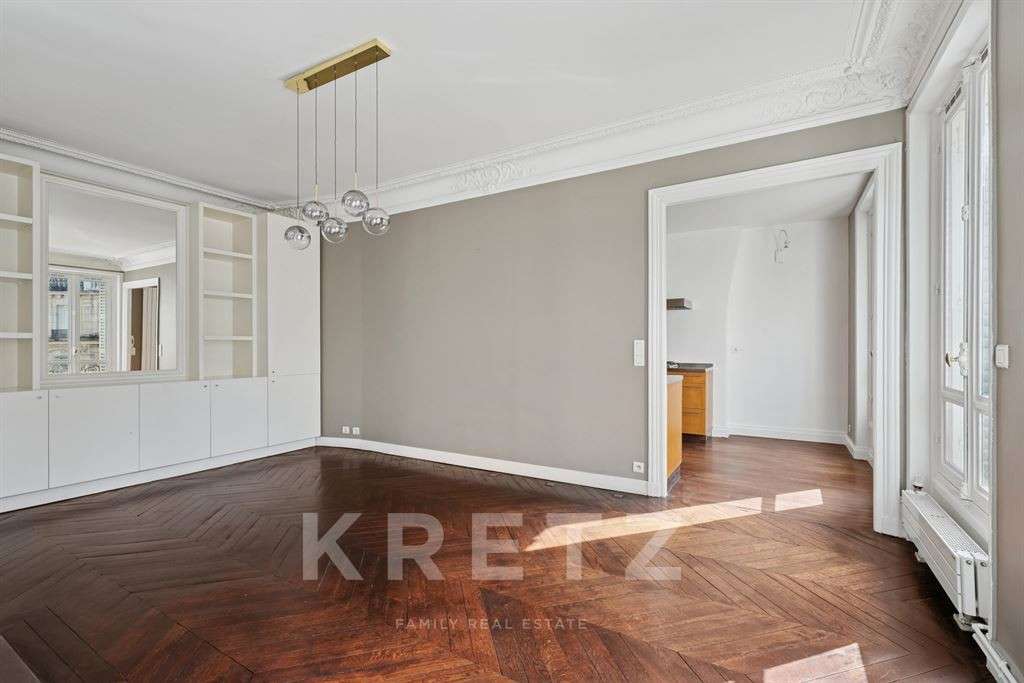 Apartment Paris 9e