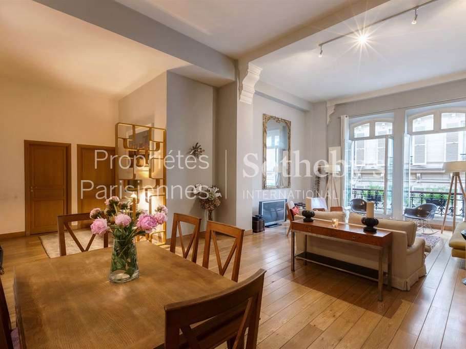 Apartment Paris 9e