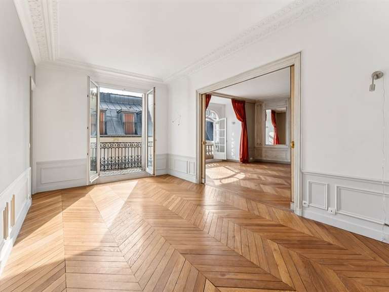 Apartment Paris 9e - 4 bedrooms - 242m²