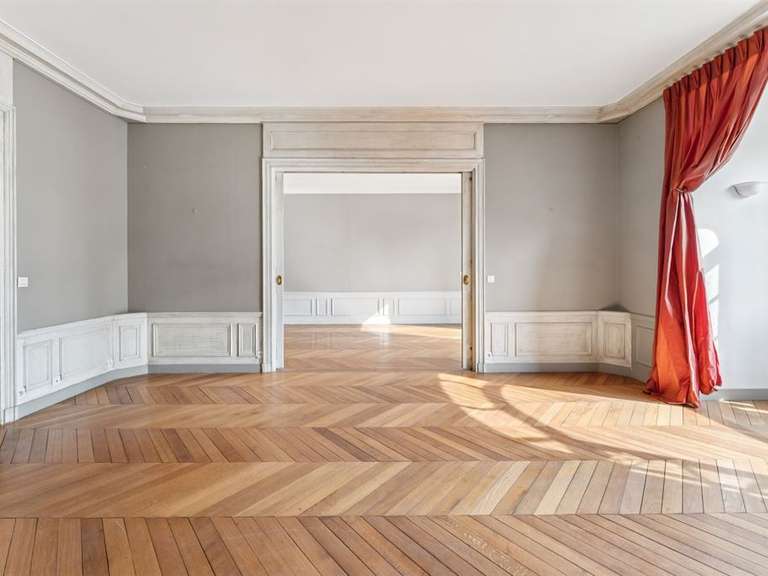 Apartment Paris 9e - 4 bedrooms - 242m²