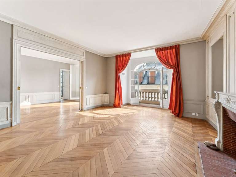 Apartment Paris 9e - 4 bedrooms - 242m²