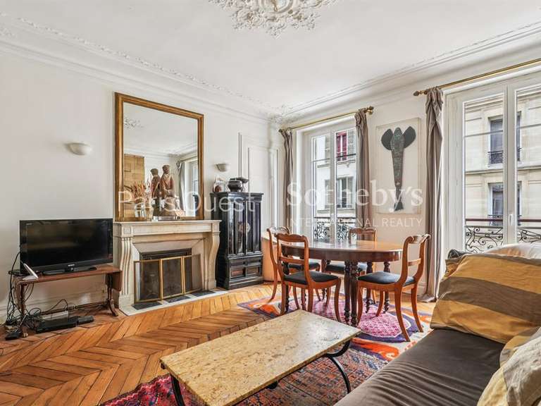 Appartement Paris 9e - 3 chambres - 86m²