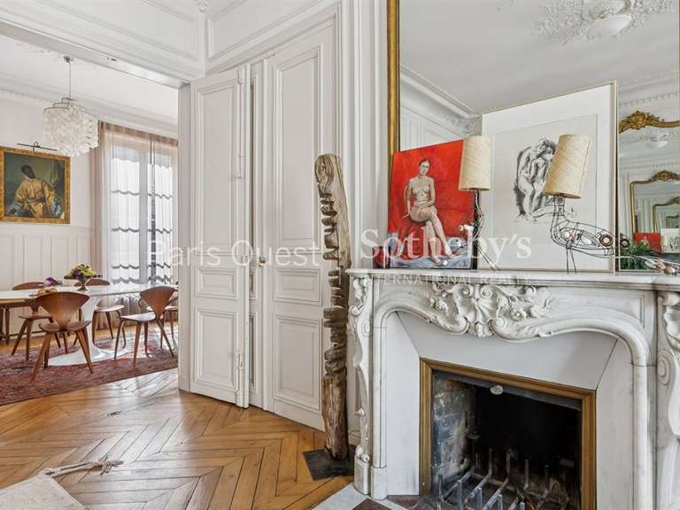 Appartement Paris 9e - 3 chambres - 127m²