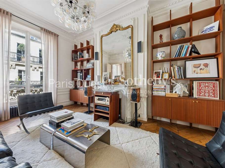Apartment Paris 9e