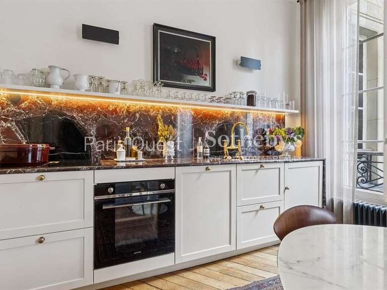 Appartement Paris 9e - 3 chambres - 127m²