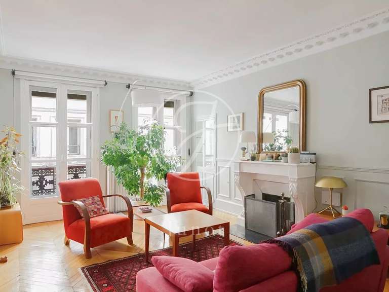 Appartement Paris 9e - 2 chambres - 92m²